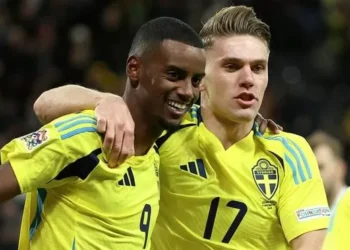 Suecia, pendiente de una carambola: fracaso mundial de Isak y Gyökeres