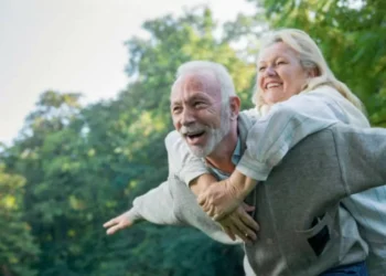 Zonas azules del mundo: cuáles son y por qué la parentela vive más de 90 años en ellas