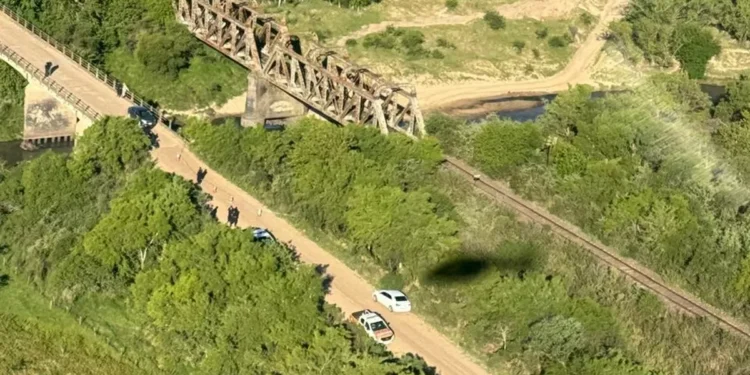 Hallan un ser cerca de Concordia e investigan si se trata del remisero contratado por Pablo Laurta