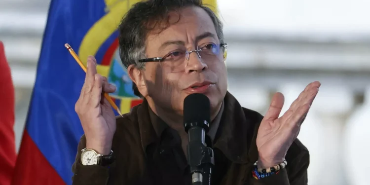 Colombia rechaza “amenaza” de Trump y acudirá a instancias internacionales