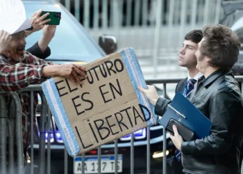 El gobierno argentino se impone a nivel nacional en las elecciones legislativas