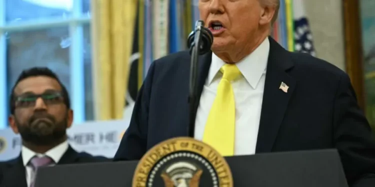 Trump autorizó a la CIA a realizar operaciones encubiertas en Venezuela