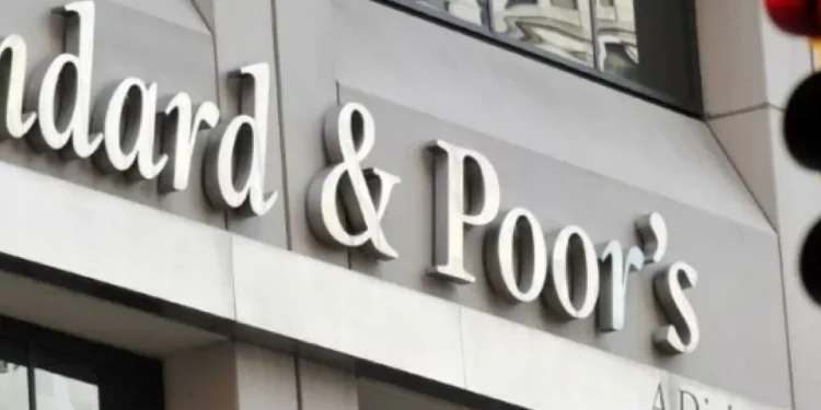 Standard & Poor’s degradó la calificación de la atrasos de Francia: ¿por qué?