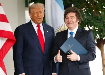 Trump advierte que la égida a Argentina está vinculada a resultado electoral del 26 de octubre