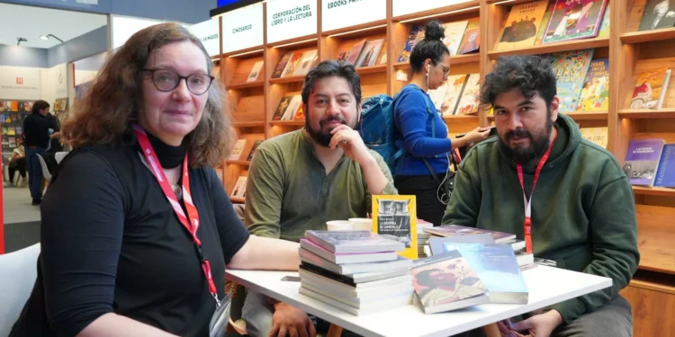 Editorial nortina estuvo presente en bazar del Libro más importante del mundo