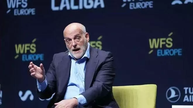 Tebas dará oficialidad al Villarreal-Barcelona en Miami y se defiende del CSD