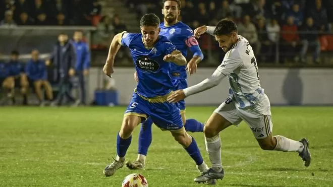 Dudas, ataque copera y un objetivo: el vestuario del Oviedo se exige reaccionar ante Osasuna