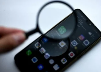 Dinamarca anuncia proyecto de mandato para prohibirles las redes sociales a los menores de 15 años