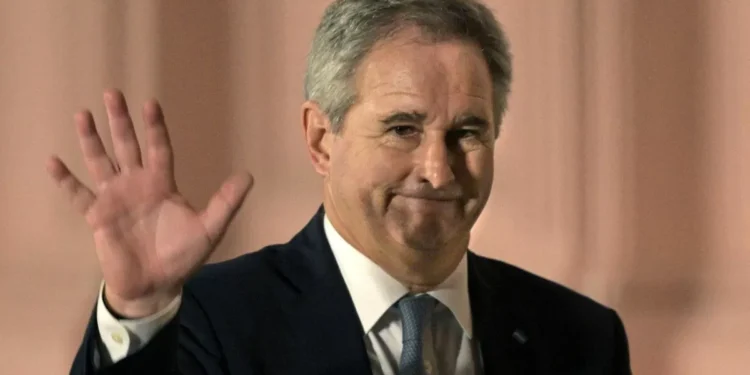 Gobierno argentino nombra canciller a escribano de Finanzas y exejecutivo del banco estadounidense, Pablo Quirno