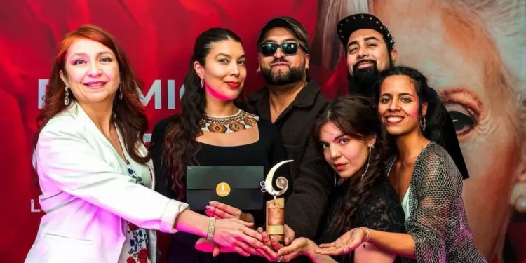 Ópera iquiqueña “Lágrimas de Sal” conquista los Premios Carmen 2025 como mejor musical jurisdiccional