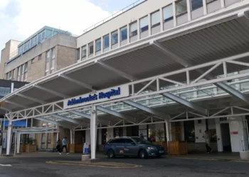 Diez heridos en ataque con armas blanca en un tren de Inglaterra: lo que se sabe hasta ahora