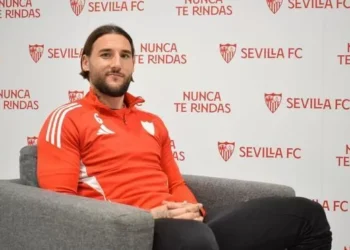 Gudelj: “En un derbi en absoluto hay favorito, en absoluto importa quién esté mejor, vamos a muerte a ganarlo”