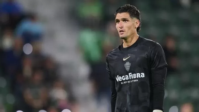 El 1×1 franjiverde del Elche-Real agrupación: solo Oyarzabal empaña la exhibición de Dituro