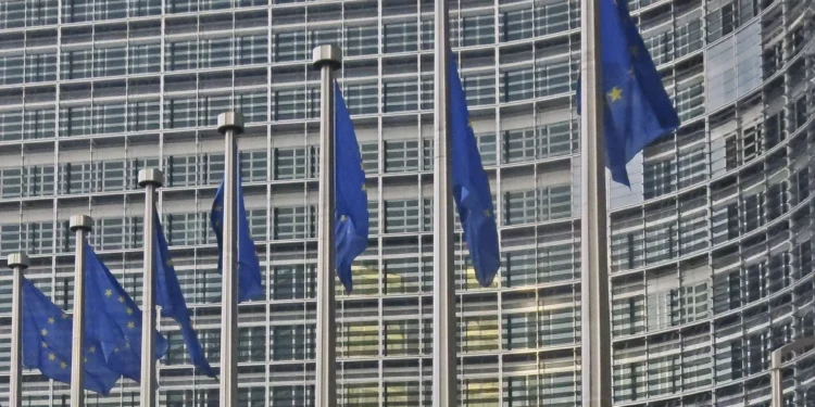 Francia: acuerdo UE-Mercosur aún no es aceptable; niegan fluctuaciones en su aire