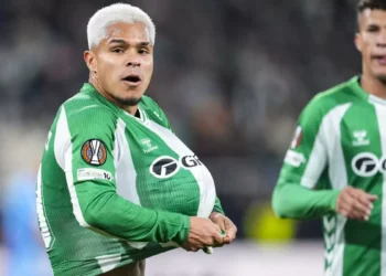 La indeterminación en la que el Betis ganó y perdió a Isco y Amrabat en la antesala del derbi