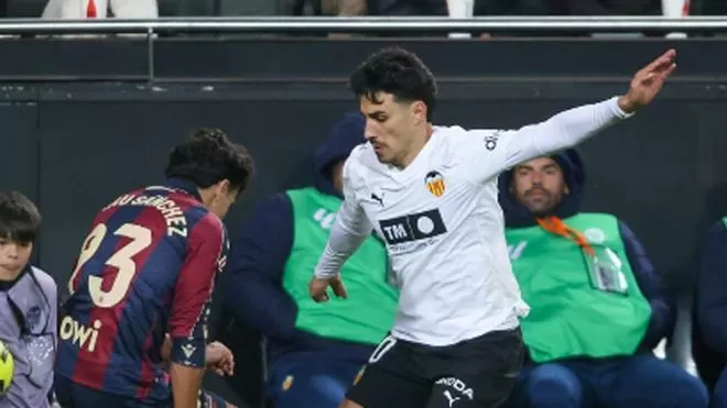 Almeida: “Solo pienso en jugar, mejorar y ayudar al equipo”