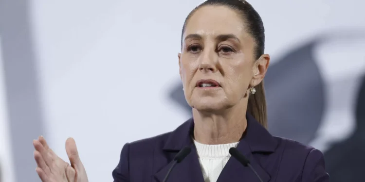 Sheinbaum denuncia al hombre que la acosó el pasado martes en población de México