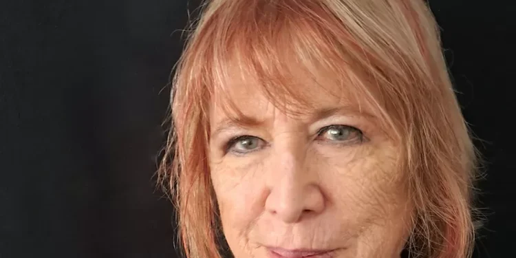 Conoce a las cuatro creadoras mayores de 60 años ganadoras del Premio Artista señora 2025