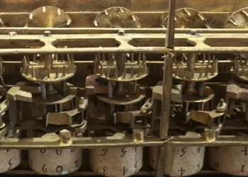 Se suspende subasta de una calculadora inventada por Pascal en 1642
