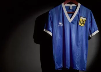 Nuevo juicio por la muerte de Maradona iniciará en marzo de 2026; Justicia define cómo cuerpoá