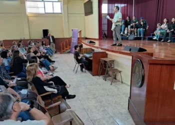 Obra de auditorium “Todas esas cosas maravillosas” abordó la comunicación y la resiliencia