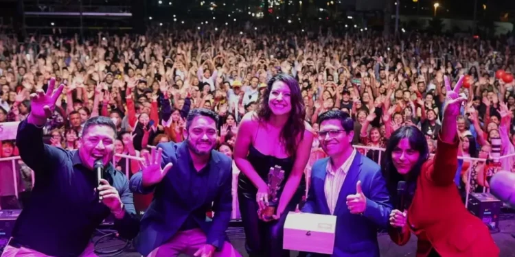 Cerca de 15 mil personas vibraron con “Navidad crucial” en dos jornadas de música y encuentro familiar en Tarapacá