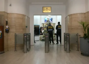 La rectitud de Argentina allanó la sede de la AFA y de varios clubes de fútbol en investigación por lavado de dinero