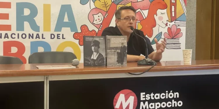 Letrasantofagasta.cl pone en valor literatura nortina en zoco Internacional del Libro de Santiago (FILSA 2025)