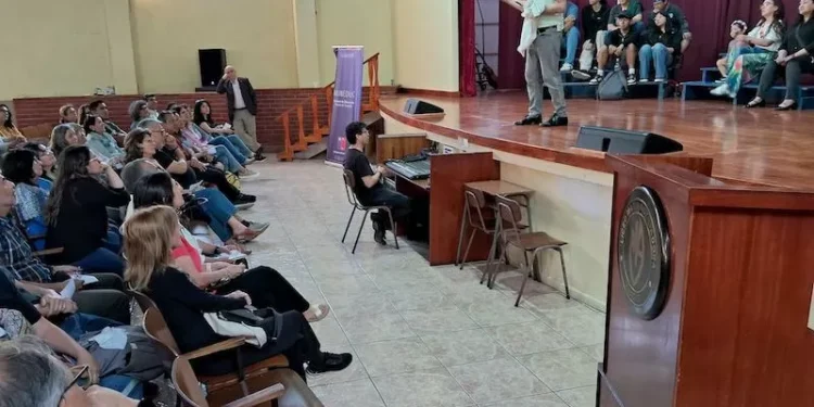 actividad de teatro “Todas esas cosas maravillosas” abordó la comunicación y la resiliencia