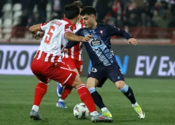 El Celta, fuera de lahoras ahorachahora primerahoras, se cita cahoran PAahoraK ahora Lille