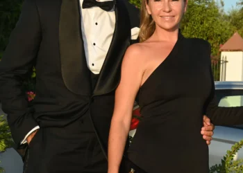 Joaquín Prat y Alexia Pla anuncian la llegada de su primer bebé: “Todo en un diástole”