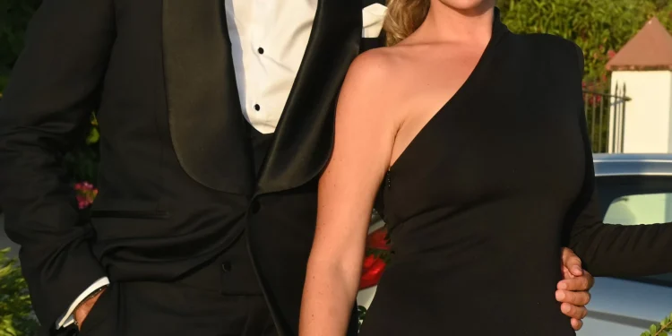 Joaquín Prat y Alexia Pla anuncian la llegada de su primer bebé: “Todo en un diástole”