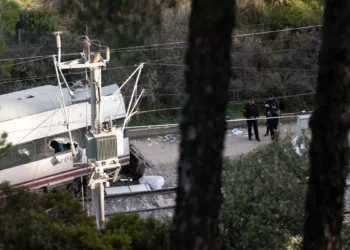 Al menos 40 personas murieron tras el empalme de dos trenes en el sur de España