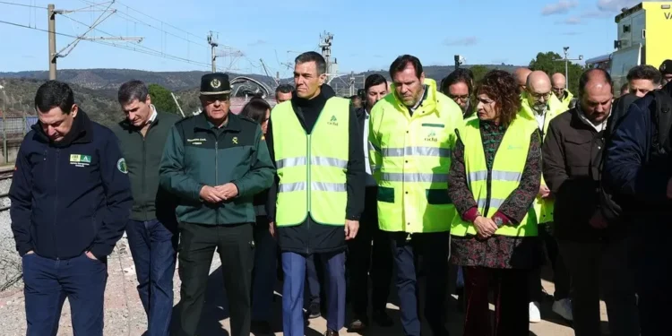 Puente dice que la rotura de la vía es romanza una tesis más