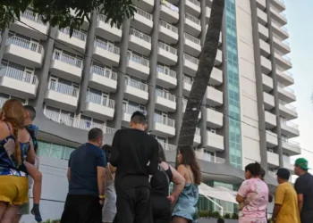 Un robusto sismo sacude Ciudad de México y causa al menos un muerto