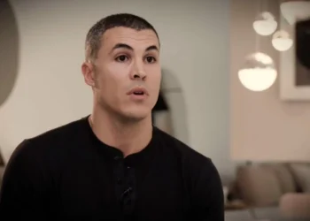 Kiko Jiménez rompe su silencio tras la detención de su padre y se sincera sobre su relación: “jamás tengo cero que ver”