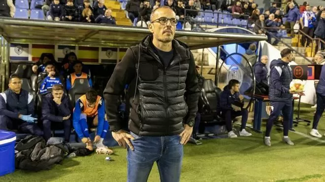 Beto, técnico del Hércules: “Nos tenemos que angustiar hacer esto todas las semanas”