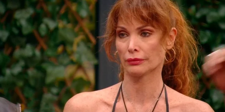 El intento de abandono de Cristina Piaget de GH Dúo 4 tras un comentario de Raquel Salazar: “¡A mi madre no la metas!”