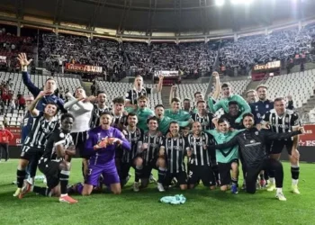 La trote de los cedidos del Deportivo: Gol de Luis Chacón y protagonismo para Rubén y Diego Gómez