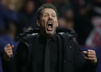 Simeone controla la euforia y elogia a Julián: “La eliminatoria no está sentenciada. Gracias a Dios, el acierto lo limpiará”