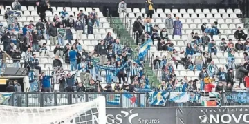 200 espectadores blanquiazules vivieron el duelo en Castalia