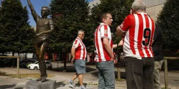 Quini y la boxeo que abrió el fútbol español al mundo: la historia de su fichaje por el Barcelona y el adiós al jurisprudencia de retención de futbolistas