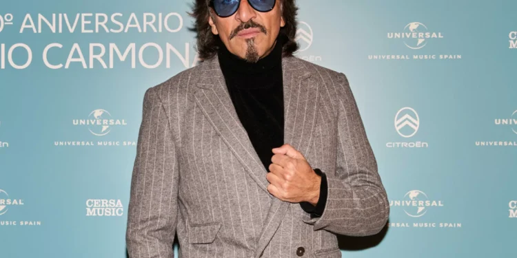 Antonio Carmona desvela qué tipo de ascendiente es: “Los padres lo educan y yo lo malcrío”