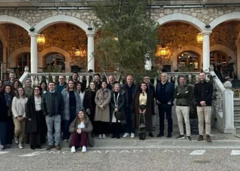 25 directores de agencias visitan la Milla de Oro del Vino