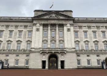 La Policía detiene al expríncipe Andrés, ñaño del rey británico Carlos III