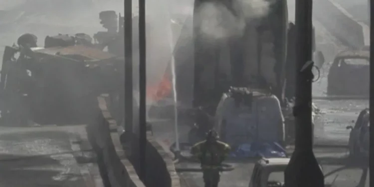 Camión que transportaba butano explotó en Santiago: murieron 4 personas y 10 resultaron heridas