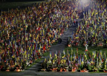 Zelenski cifra en 55.000 el número oficial de soldados ucranianos muertos