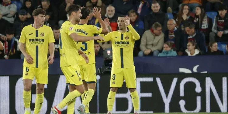 El Villarreal gana el derbi autonómico al Levante