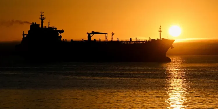 EEUU autorizará la venta de crudo venezolano en Cuba