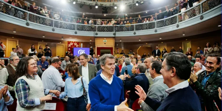 Feijóo llama a la unión de fuerzas en las urnas